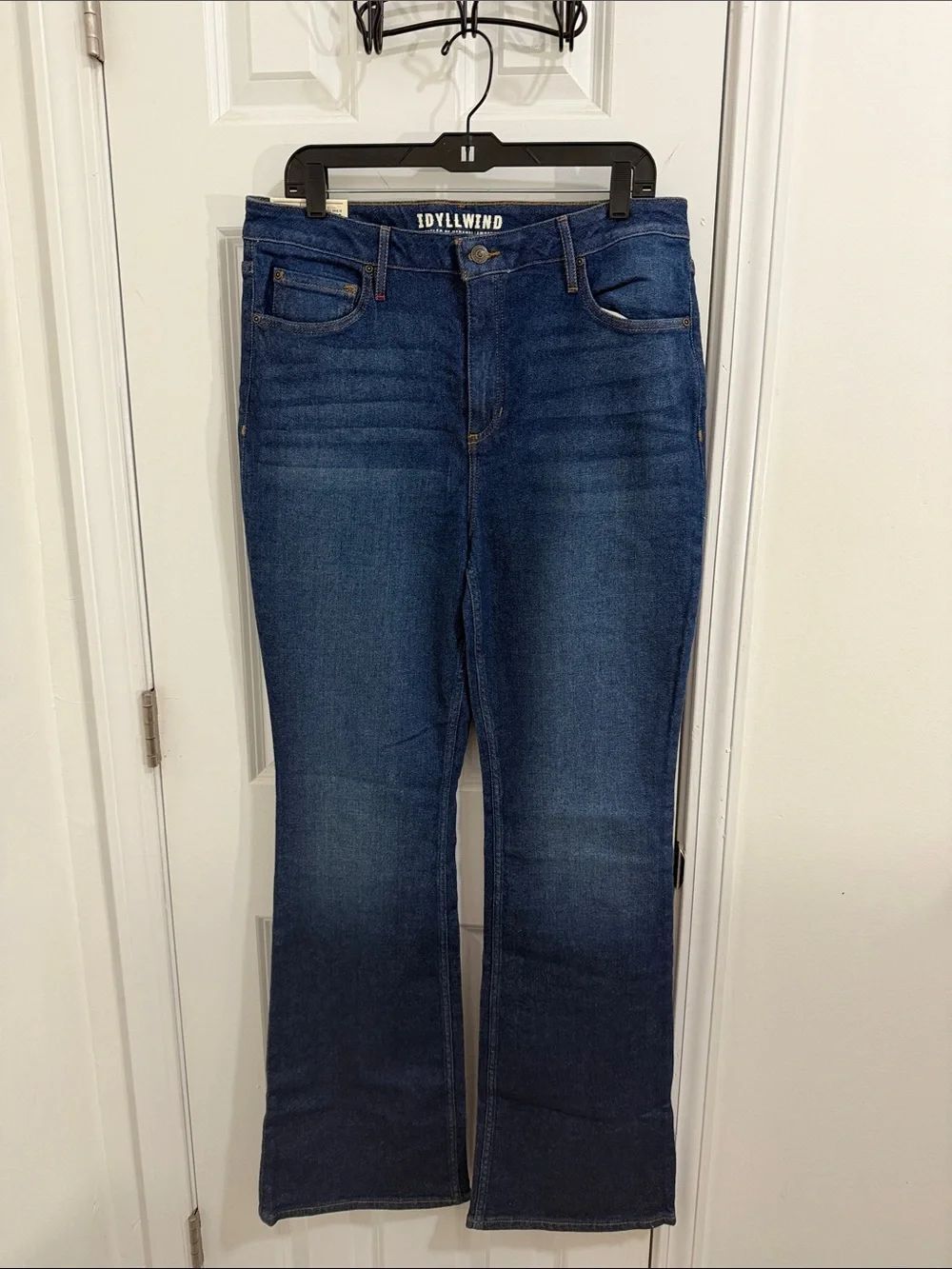 Idyllwind Women’s Stretch Navy Bootcut Denim Jeans Size 16W-34L NWOT